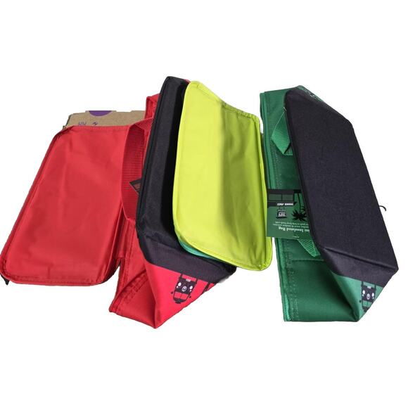 NEW Trader Joe's MINI Insulated Tote Bag Set of 2 - 1 Red & 1 Green Mini Tote - Picture 6 of 16